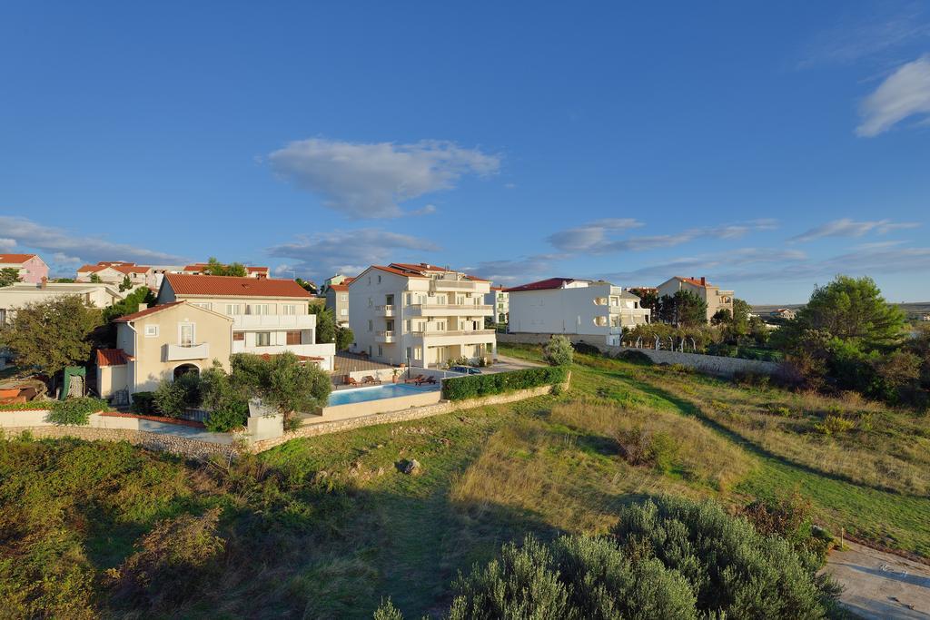 Villa Jurac Povljana Bagian luar foto