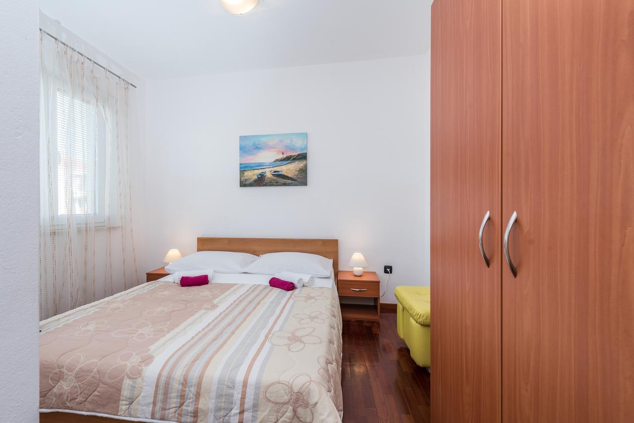 Villa Jurac Povljana Bagian luar foto